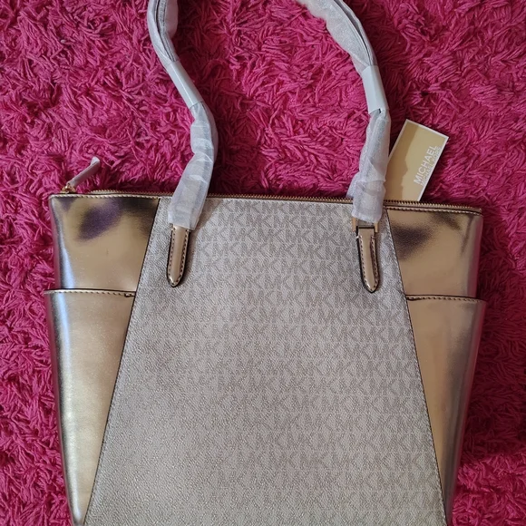NWT Michael Kors Gold and Cream Women's Bag 11"L X 10"H. - Picture 3 of 7